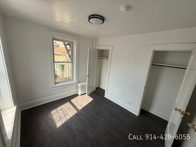 Photo - 160 Palisade Ave