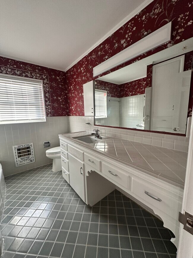 Photo - 3316 NW 60th St