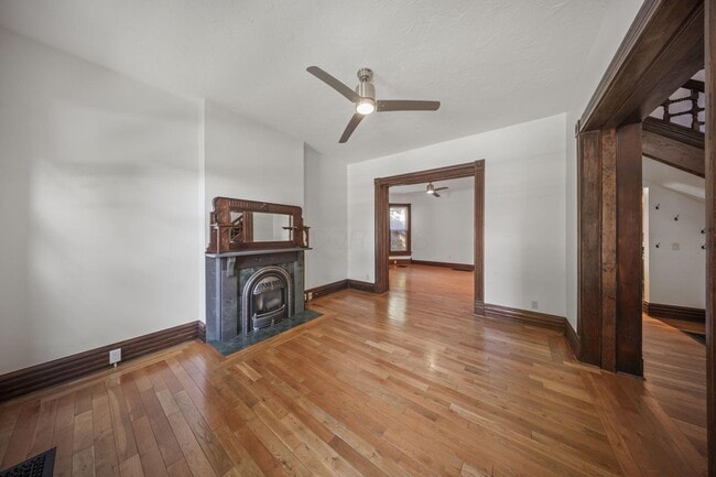 Photo - 37 W 3rd Ave