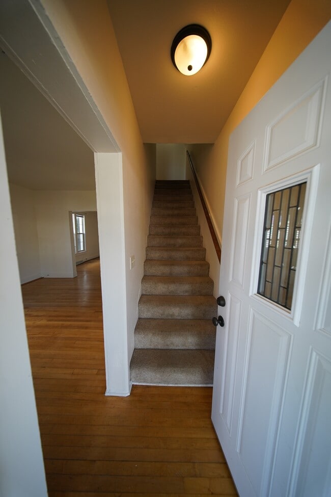 Photo - 613 S Dewey St