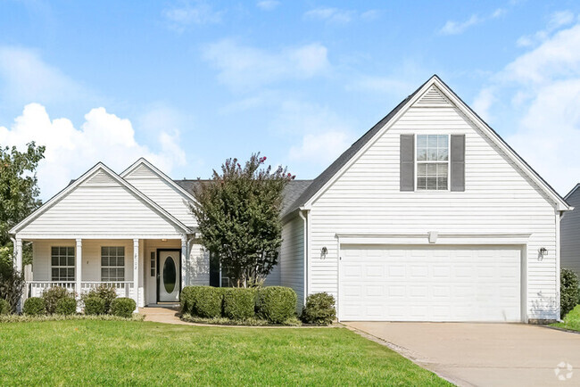 Building Photo - Charming 4-Bedroom Home with Covered Patio...