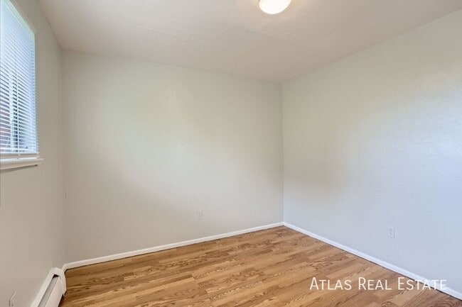 Photo - 2929 W Colorado Ave Unidad 37