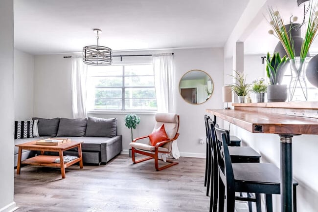 Photo - 605 Dennison Ave Unidad ID1265611P