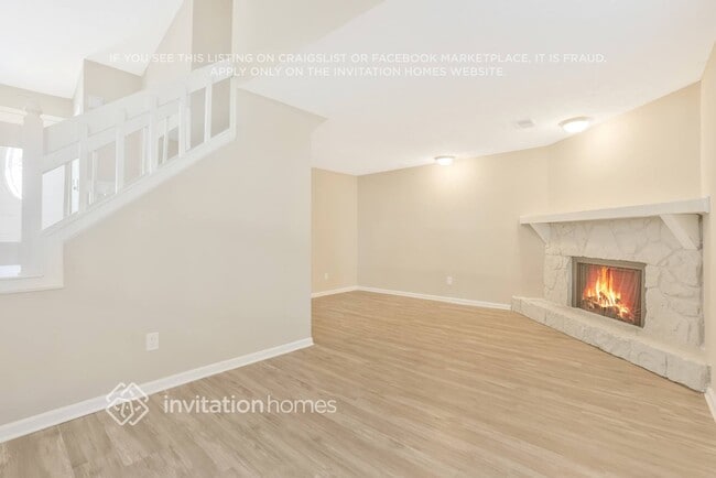 Photo - 659 N Wood Path Dr