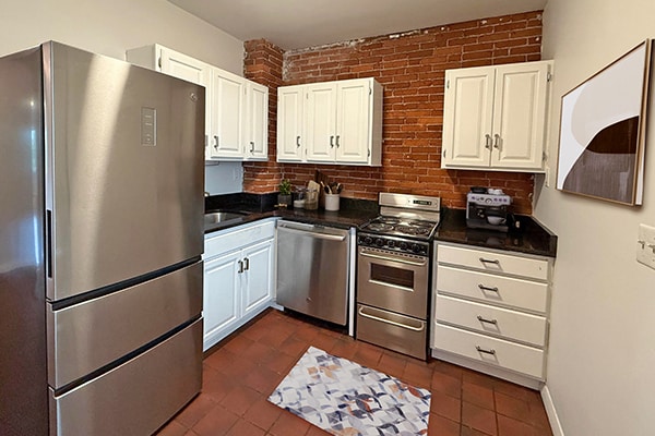 164 Broadway Unit 2
