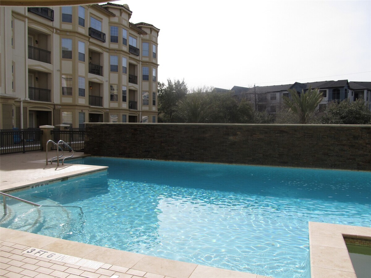 Photo - 7575 Kirby Dr Unit 3202