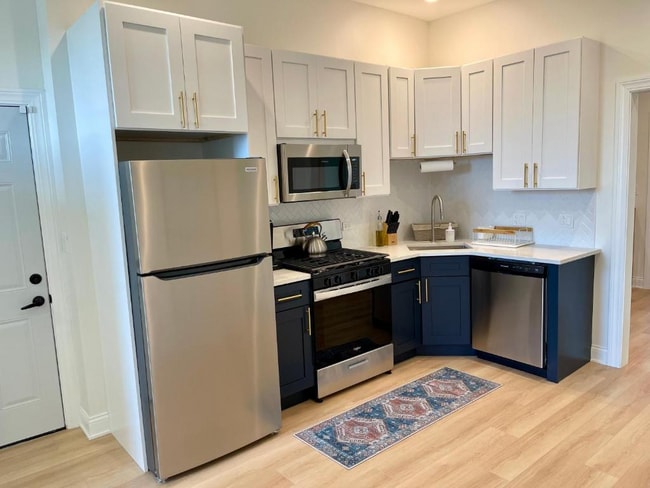 Photo - 14 N Francisco Ave Unit 1