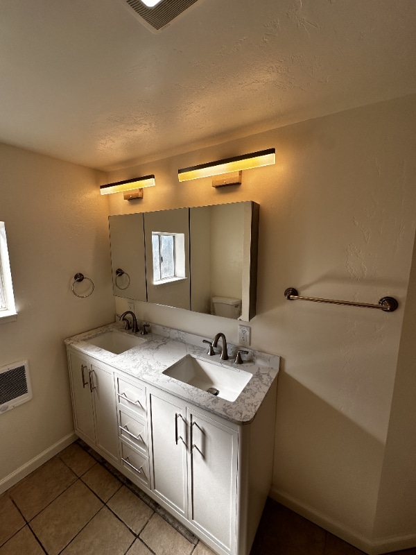 Photo - 2130 Main St Unit A1