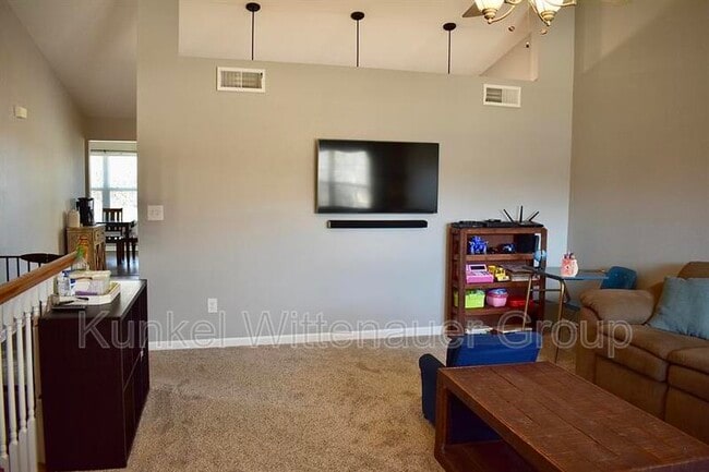 Photo - 1538 Manchester Dr