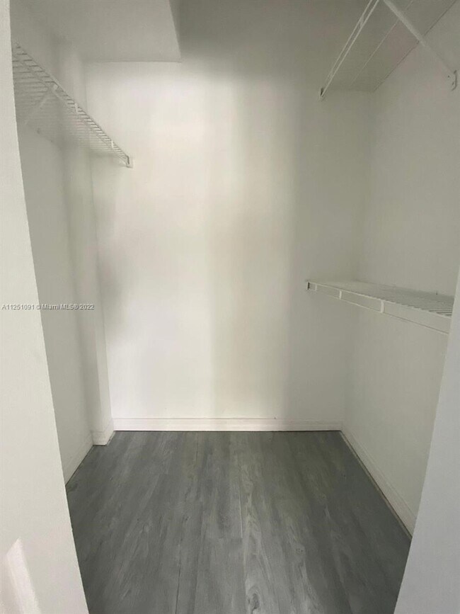 Photo - 2351 W Preserve Way Unidad 205