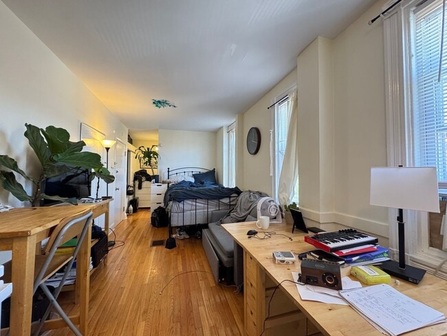 Photo - 59 Trumbull St Unit 7