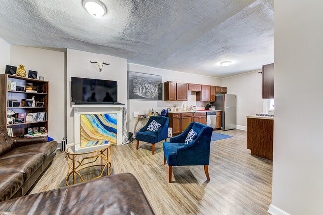 Building Photo - 20 Marne Way