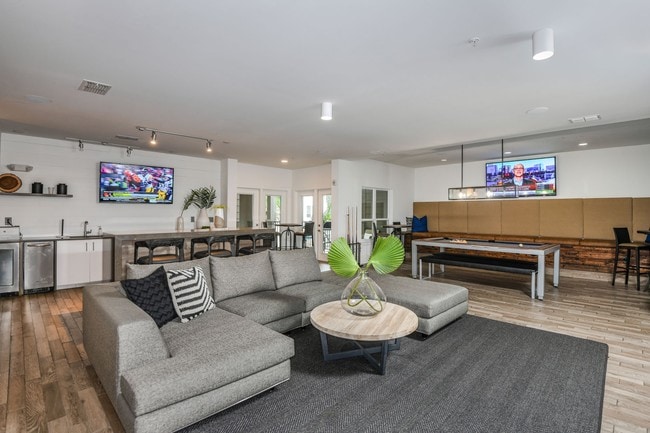 The Gallery at Mills Park apartments — community photo