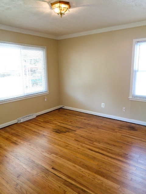 Photo - 8501 Westminster Ave