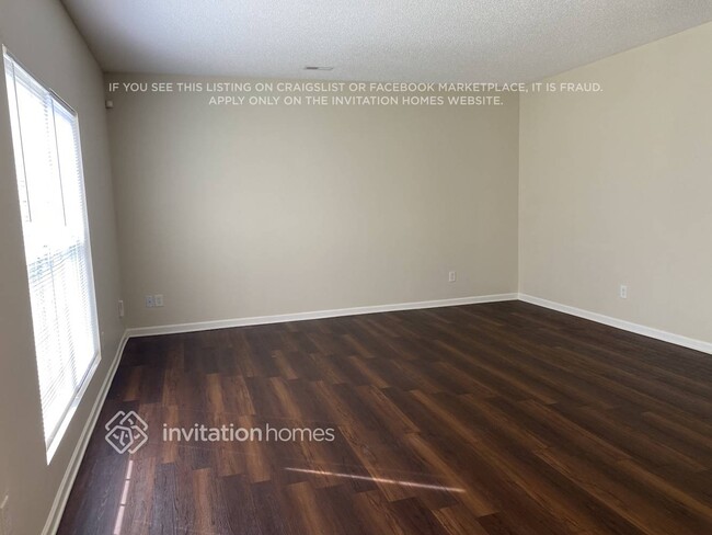 Photo - 3811 Cameron Creek Dr