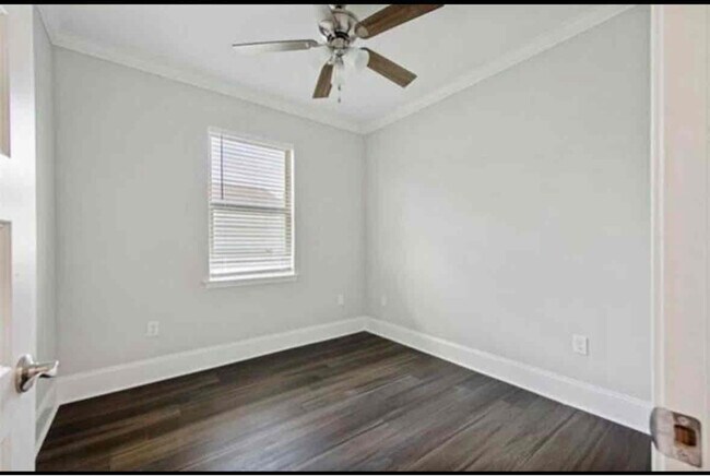 Photo - 3137 Pauger St