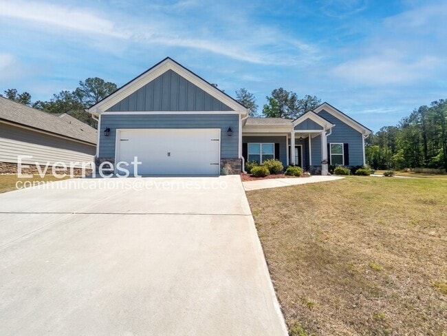 Building Photo - 8395 Loch Lomand Ln