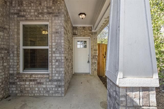 Building Photo - 708 S Rusk Ave