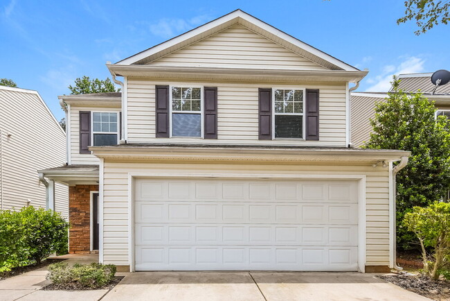 Photo - 3120 Englewood Dr House