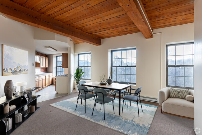 Building Photo - Derby Manor Rental