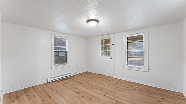 Photo - 424 E Velma Ave