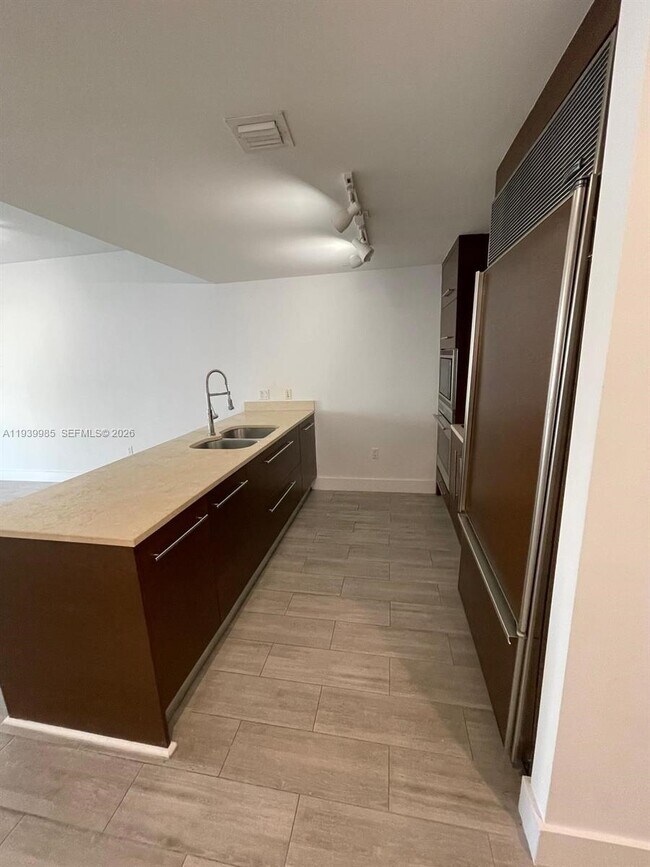 Photo - 475 Brickell Ave Unit 2014