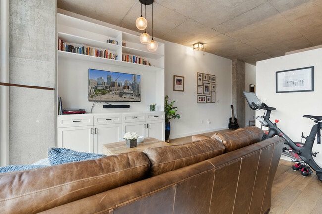 Photo - 360 Nueces St Unit 1403