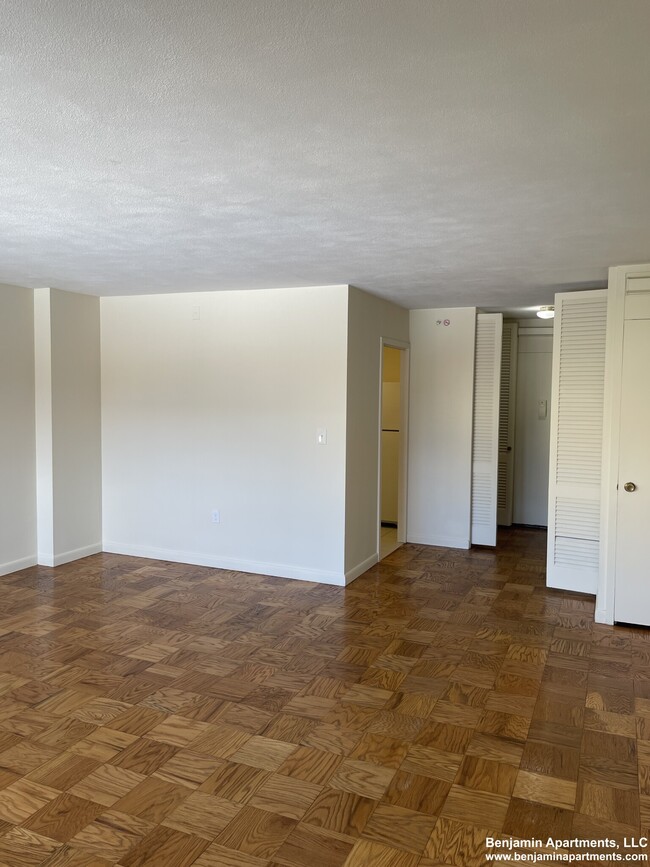 Photo - 71 Monmouth St Unit 1