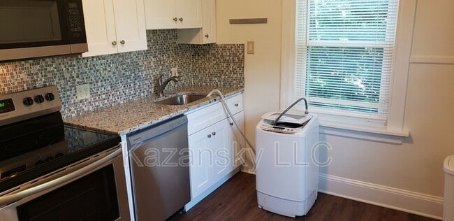 Photo - 2477 Brookdale Ave