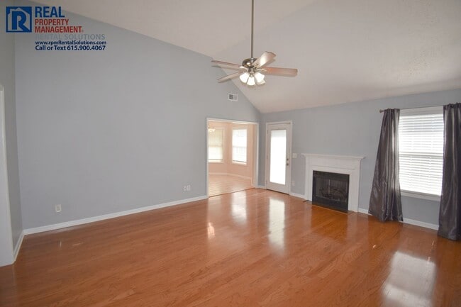 Photo - All brick 3bd 2ba home w/ attached garage on a corner lot!