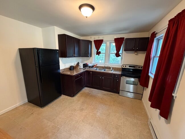 Photo - 4 Seawanhaka Ave