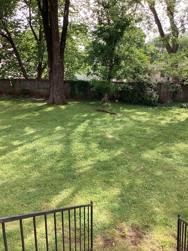 Photo - 2408 Whitesburg Dr