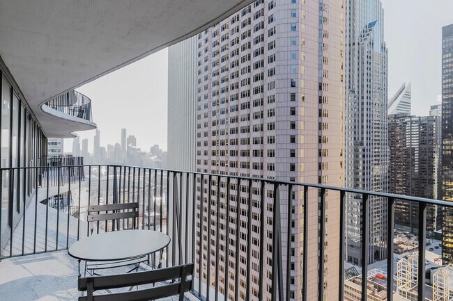 225 N Columbus Dr Unit SI FL23-ID1425