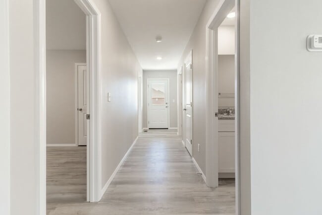 Photo - Stunning 4-Bedroom Home