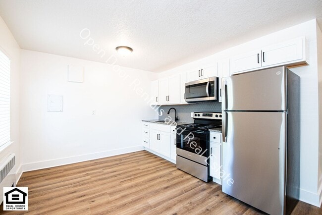 Photo - 1823 Griswold Dr Unit H12