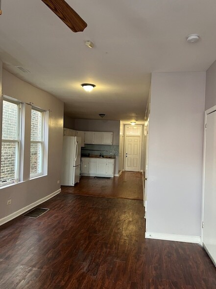 Photo - 3057 W Flournoy St Unidad 2