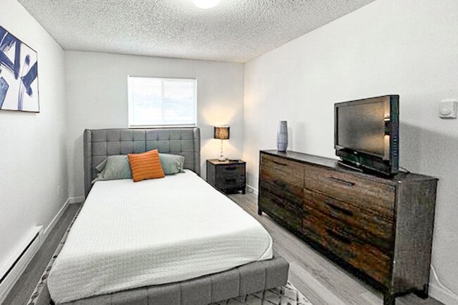 Latah Apartments