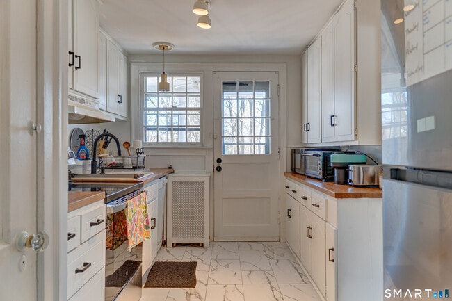 Photo - 59 Morris St