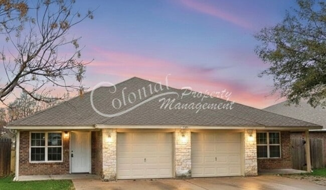 Building Photo - AVAILABLE SOON! *MORE PHOTOS COMING SOON*