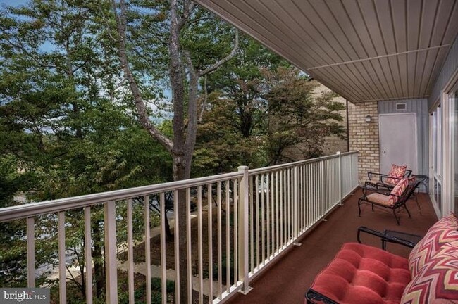 Building Photo - 8 Over Ridge Ct Unit 4032