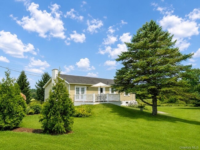 Photo - 417 Tripp Rd