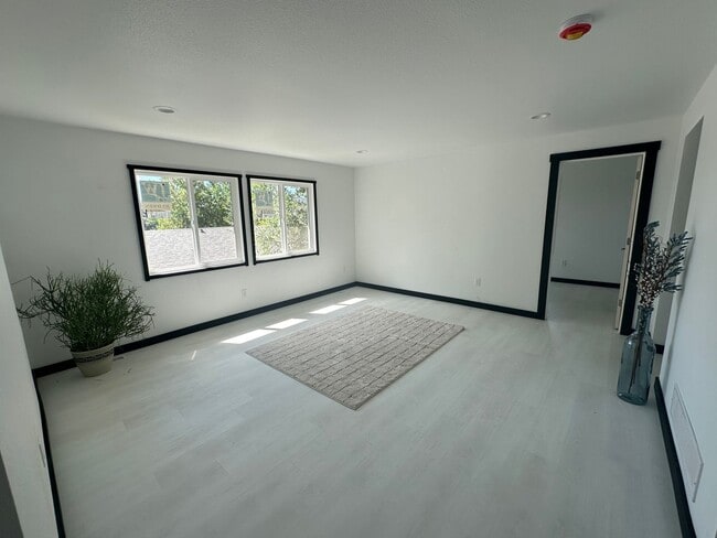 Photo - 1113 10th St NW Unidad 1