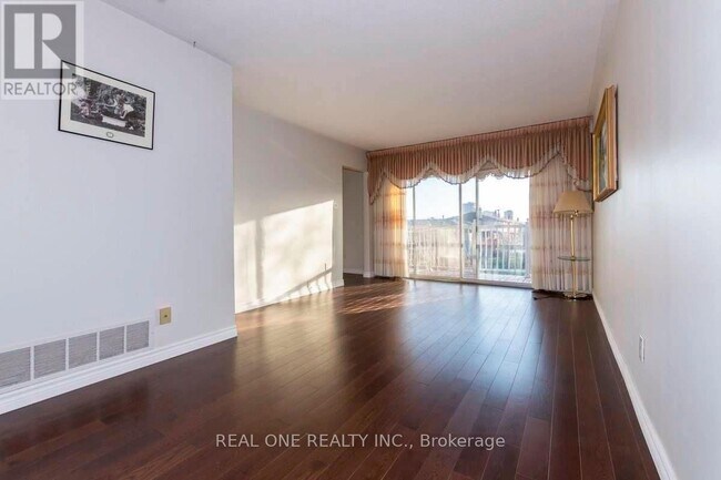 Photo - 101 Shawnee Cir