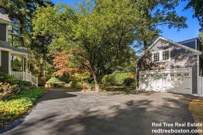 Photo - 58 Country Club Rd