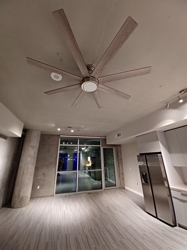 Photo - 608 S 3rd St Unit 219