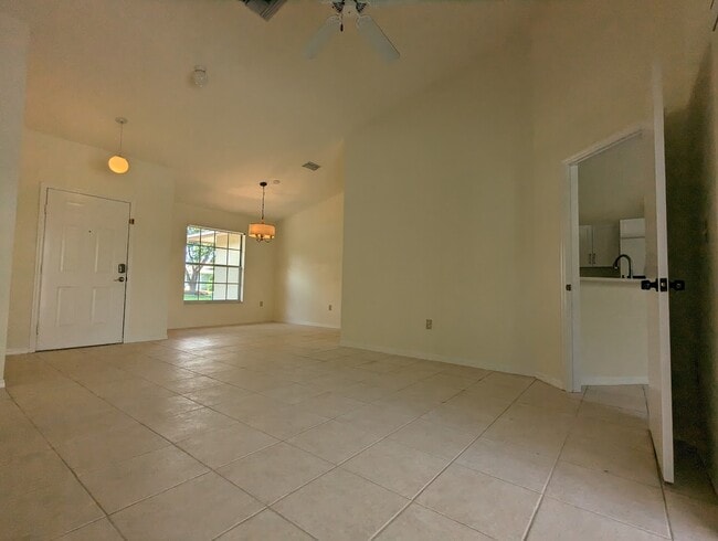 Photo - 9961 Boca Ave N