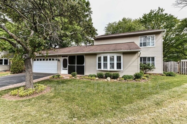 Building Photo - 49 Thrush Rd