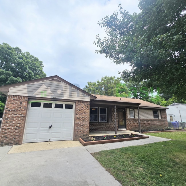 Building Photo - 5916 Vernon Dr