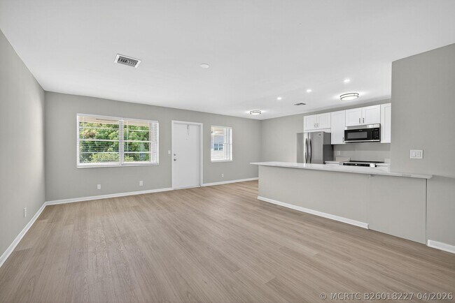 42 Easthampton B