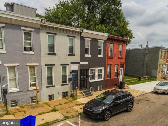 Photo - 4219 Wallace St